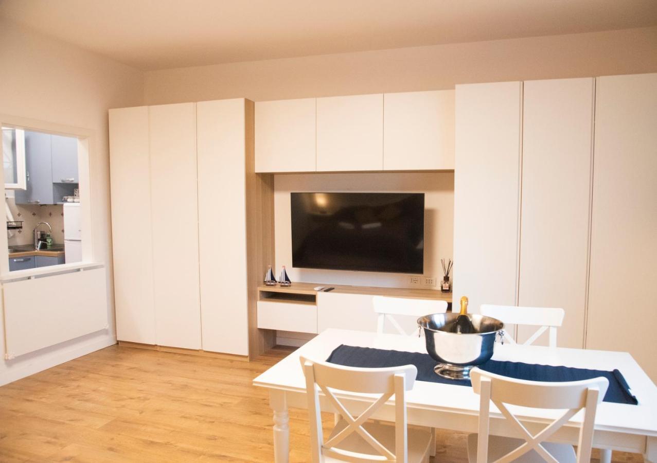 La Finestra Sul Mare Apartment Gaeta Exterior photo